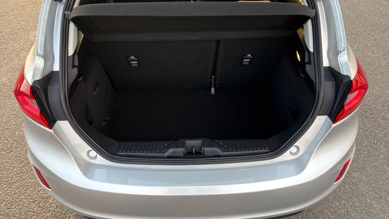 Ford Fiesta 1.1 Zetec 5dr Petrol Hatchback